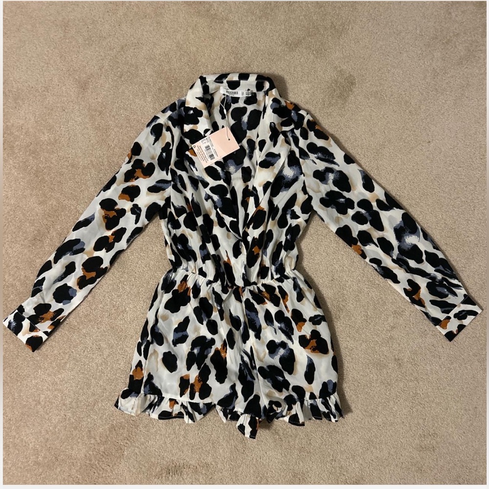 Leopard Print Long Sleeve Romper